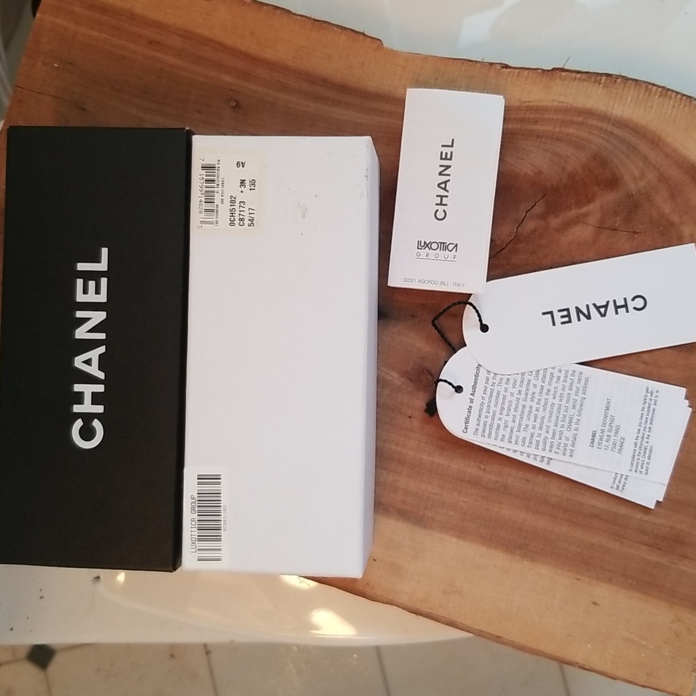 Authentic CHANEL Eyeglass Case, Drawstring Eyeglass Dust Bag and Original Box - Picture 15 of 16